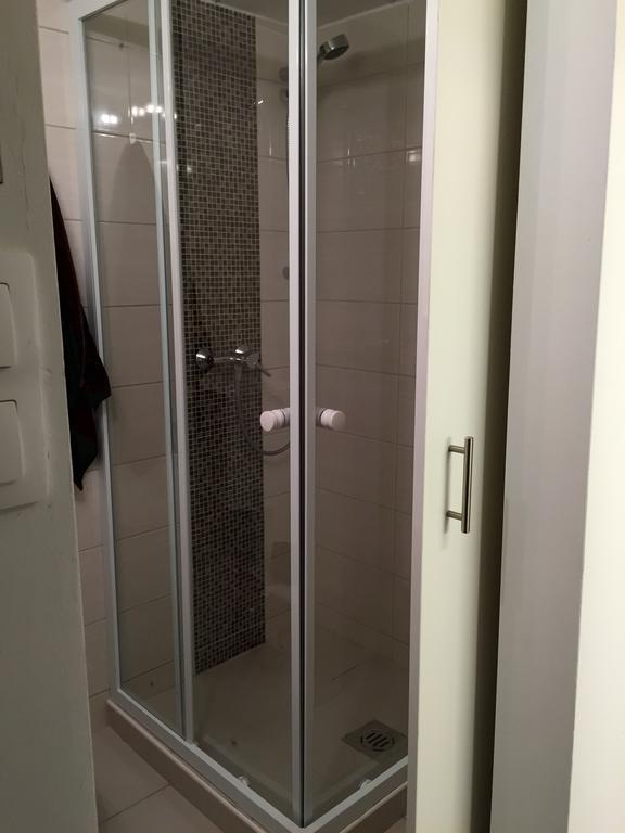 Elisabeth Bridge Apartmans Budapest Szoba fotó